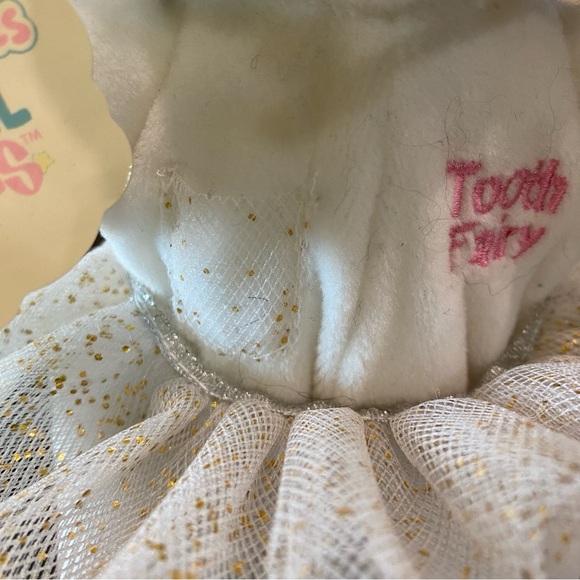 NWT Vintage “Tooth Fairy” plush doll, Dreamsicles Angel Hugs, with tooth pocket - Picture 2 of 3